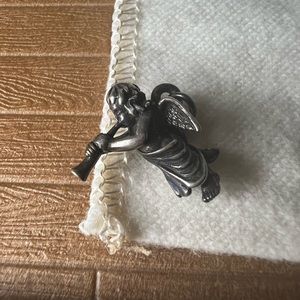 James Avery Retired 3d Gabriel trumpet charm! 925
